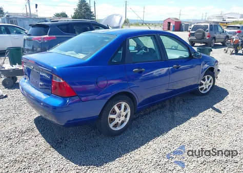 2005 Ford Focus Zx4 z USA, uszkodzony, nr VIN 1FAFP34N85W162661